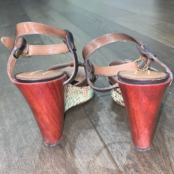 UGG Collection Wedge Heel - Picture 4 of 8